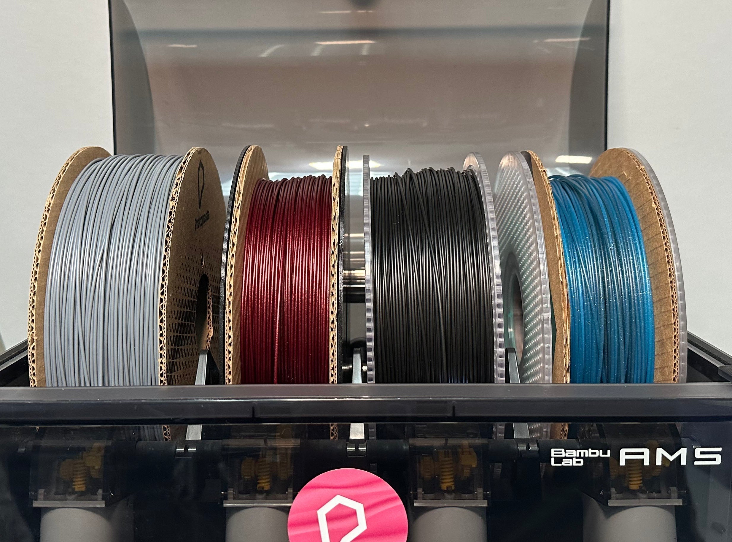 Bambu AMS multi color 3D print X1 Carbon